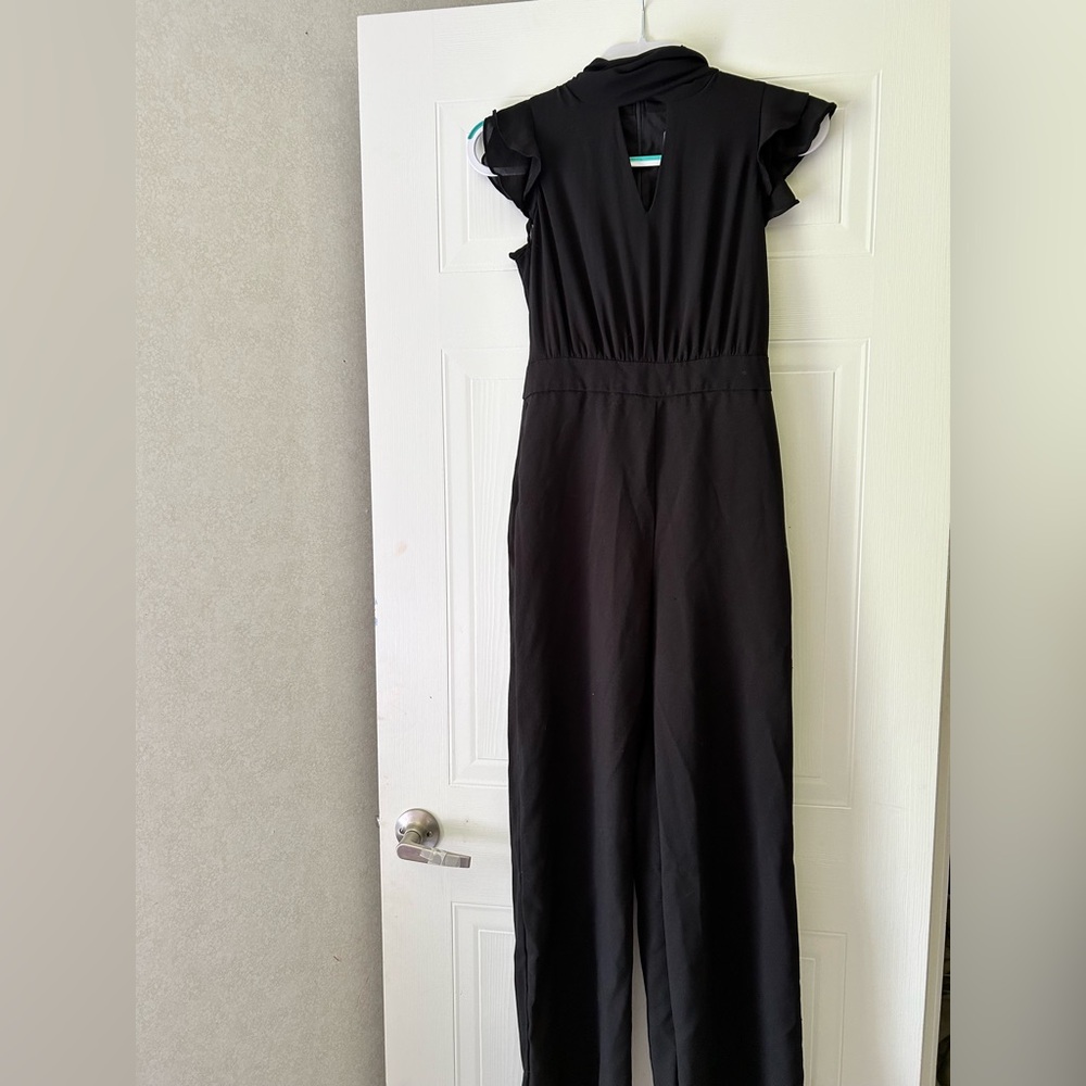Vince Camuto Classic Black Garment